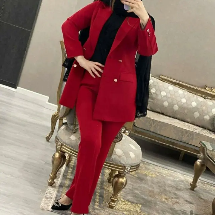 کت و شلوار زنانه سایز بزرگ مطابق با سلیقه شما دوخته میشه