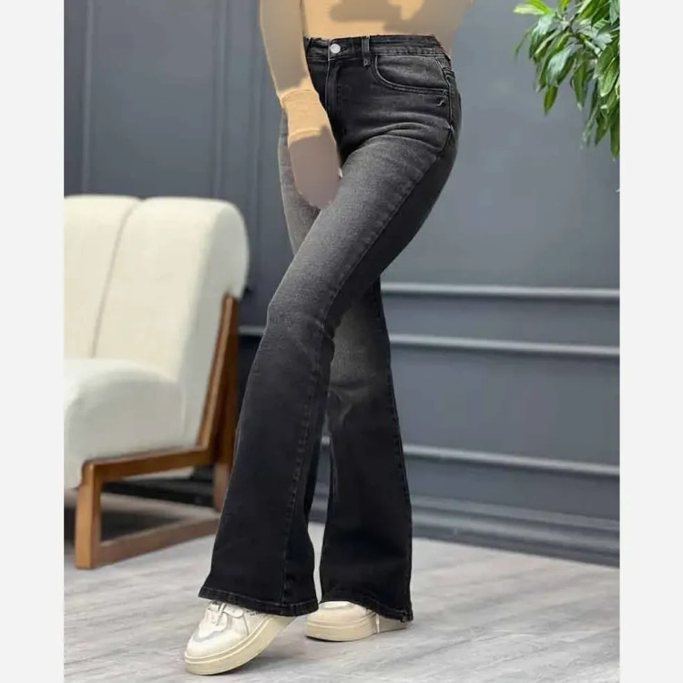 شلوار جین بوتکات زنانه باکیفیت، قد حدود 103، در رنگها و سایزهای متنوع