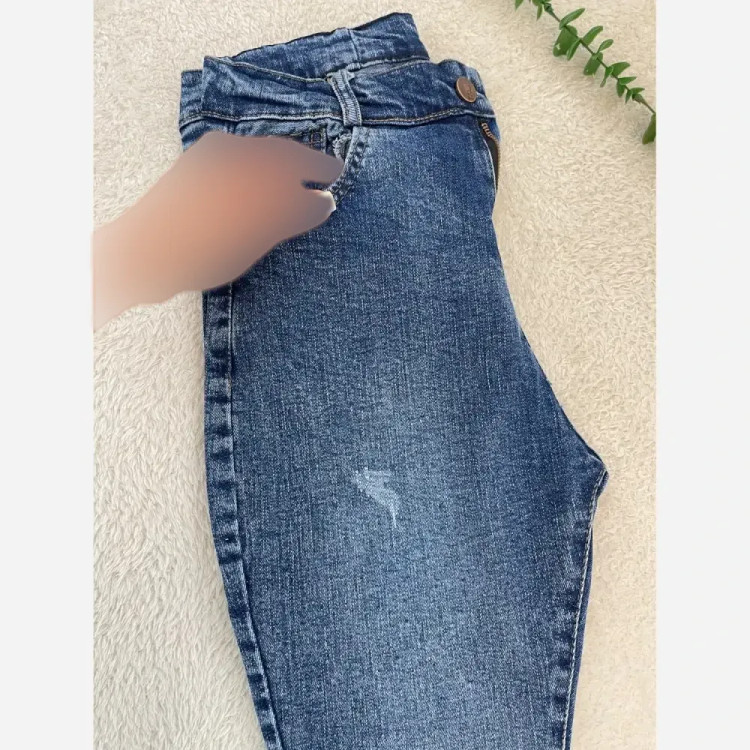 شلوار جین بوتکات زنانه باکیفیت، قد حدود 103، در رنگها و سایزهای متنوع
