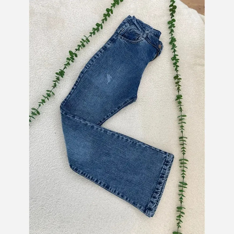 شلوار جین بوتکات زنانه باکیفیت، قد حدود 103، در رنگها و سایزهای متنوع