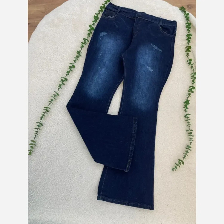 شلوار جین بوتکات زنانه باکیفیت، قد حدود 103، در رنگها و سایزهای متنوع