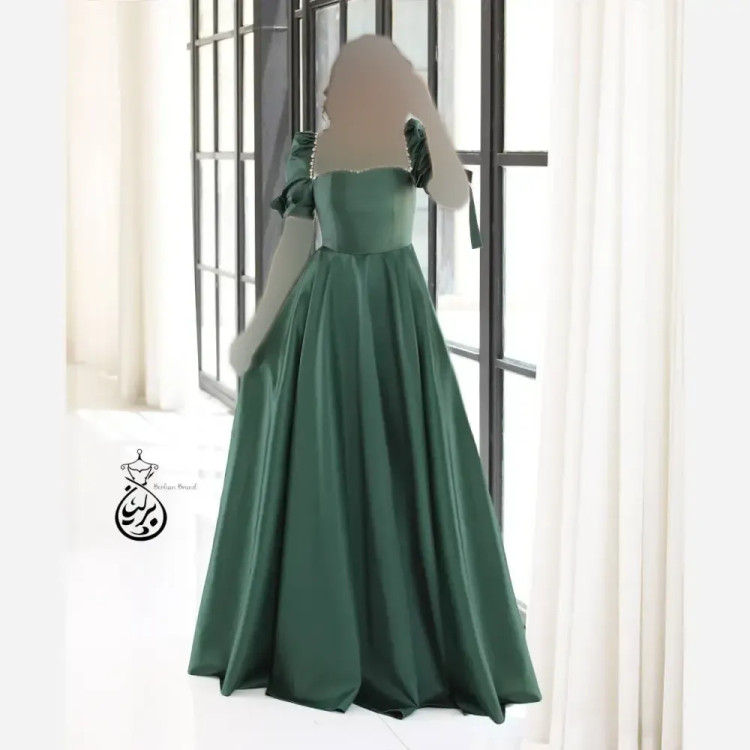 مانتو ساتن آمریکایی نگین دوزی شده زنانه با دوخت و پارچه تضمینی در رنگها و سایزهای متنوع