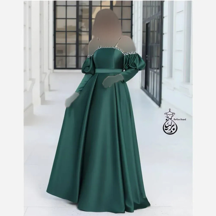 مانتو ساتن آمریکایی نگین دوزی شده زنانه در سه سایز و سه رنگ خاص