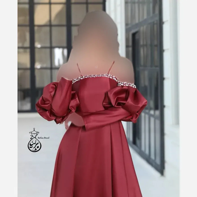 مانتو ساتن آمریکایی نگین دوزی شده زنانه در سه سایز و سه رنگ خاص