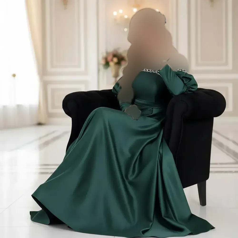 مانتو ساتن آمریکایی نگین دوزی شده زنانه در سه سایز و سه رنگ خاص