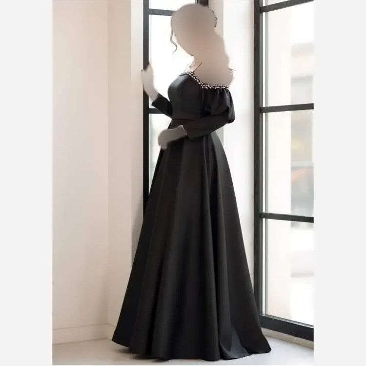 مانتو ساتن آمریکایی نگین دوزی شده زنانه در سه سایز و سه رنگ خاص