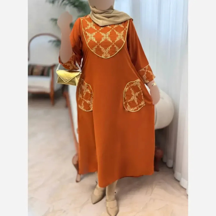 پیراهن طلاکوب اسکادا ستیا زنانه فری سایز مناسب 38 تا 48 قد 139 سانت