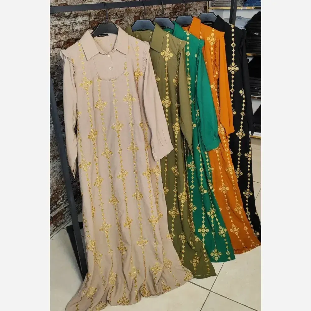 پیراهن مجلسی زنانه طلاکوب ستاره اسکادا سایزبزرگ مناسب 38 تا 48