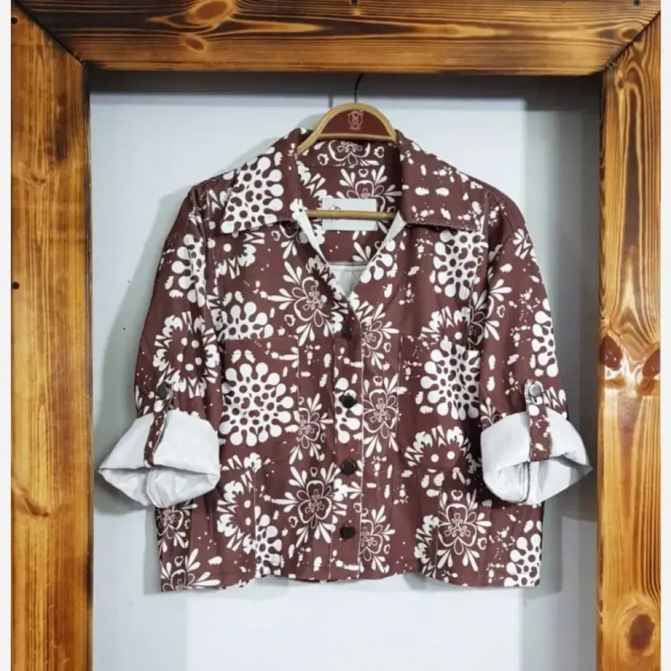 شومیز ترلان مخمل کبریتی چاپی زنانه فری سایز 38 تا 46 آستین گت دار