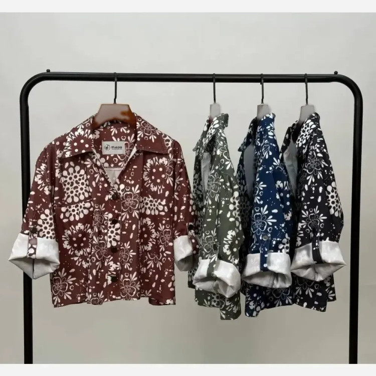 شومیز ترلان مخمل کبریتی چاپی زنانه فری سایز 38 تا 46 آستین گت دار