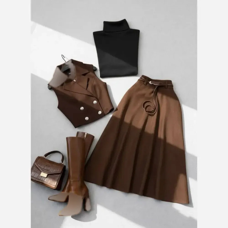 جلیقه دامن مدل نگاه مازراتی چهارفصل سایزبندی کامل رنگبندی متنوع ارسال فوری