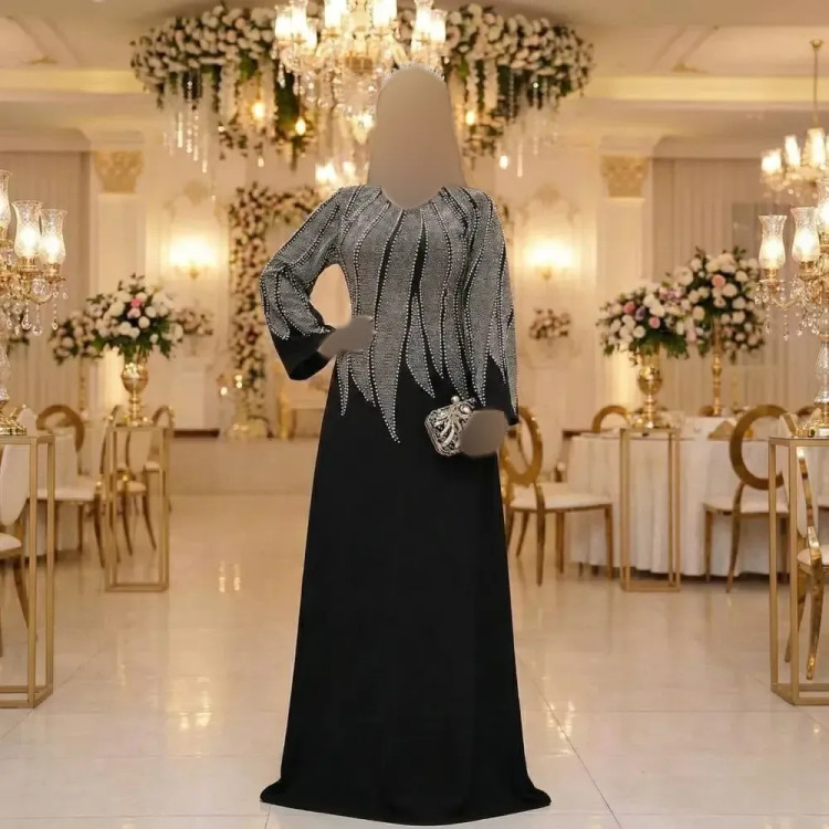 ماکسی مجلسی مدل نازنین بیگ سایز کرپ دالقیچ مشکی نگین و مروارید سایز بزرگ