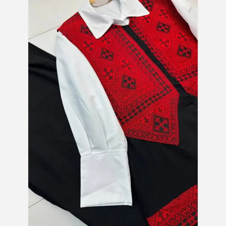 ست سه تیکه پارمین شومیز، وست و شلوار پرشین مکانیک سوزن دوزی قرمز فری سایز