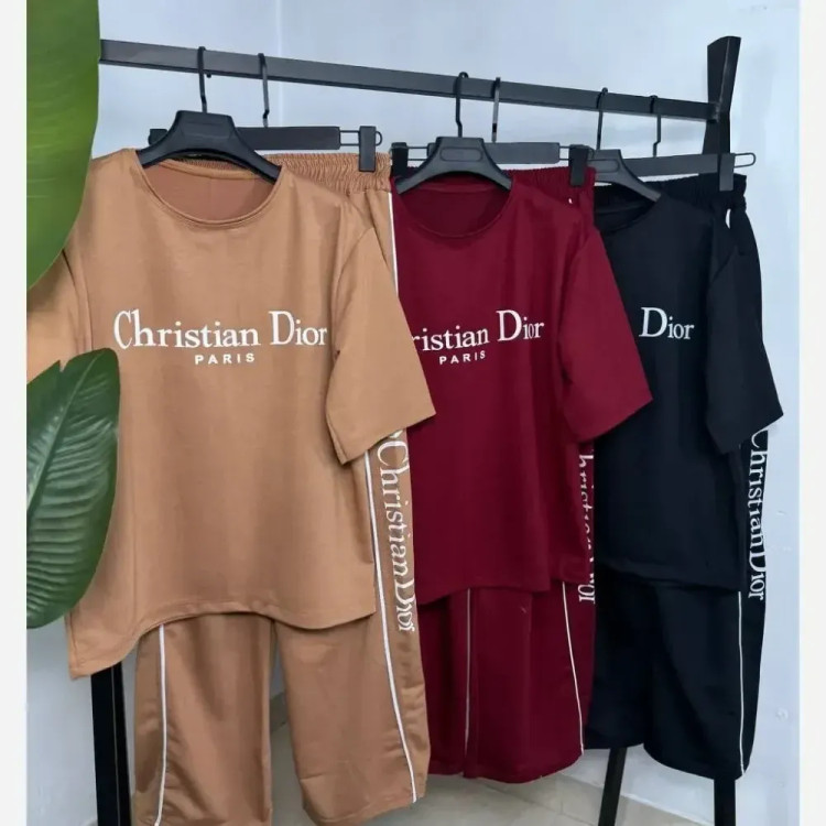 ست تیشرت و شلوار پنبه گلکسی کریستین دیور رنگی زنانه فری سایز