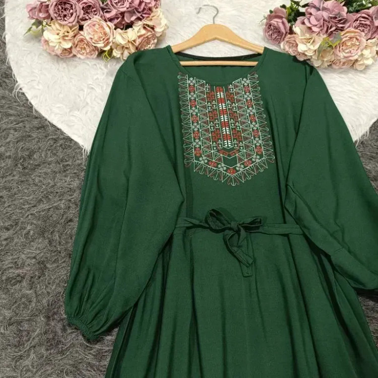 پیراهن ساحلی نخی بلند زنانه فری سایز کد 9660 با گلدوزی چاپی