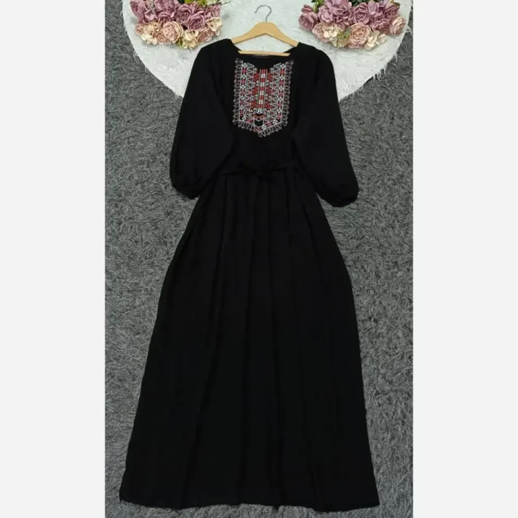 پیراهن ساحلی نخی بلند زنانه فری سایز کد 9660 با گلدوزی چاپی