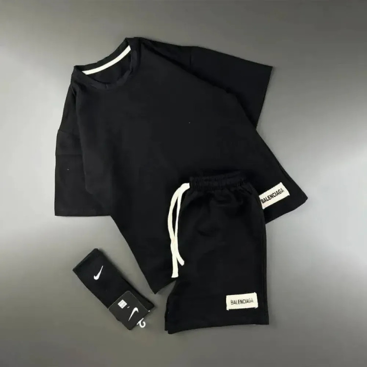 ست تیشرت و شلوار بالنسیاگا جنس گلکسی فری سایز در چهار رنگ قهوهای کرم طوسی مشکی