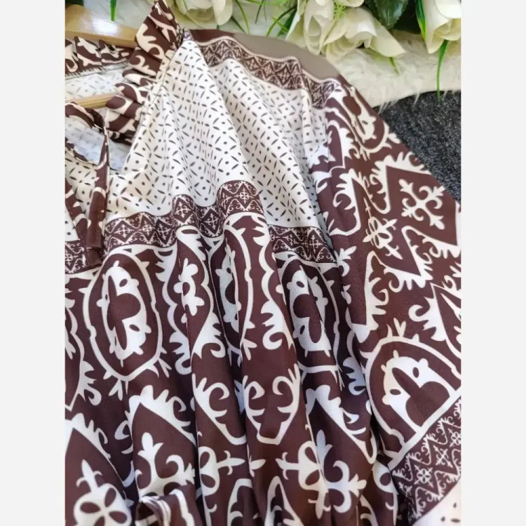 پیراهن ساحلی مزونی فلورانس فری سایز زنانه شیک و راحت مناسب استایل روزمره و مهمانی