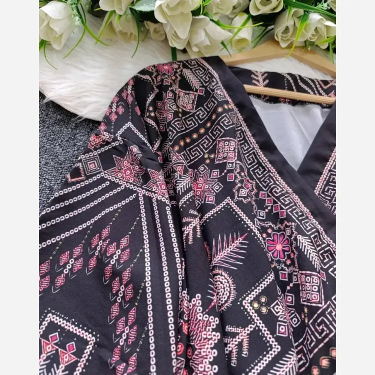 پیراهن ساحلی زنانه مزونی بوگاتی فری سایز شیک و راحت مناسب فصل