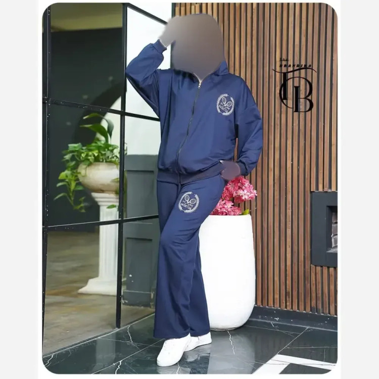 ست سویشرت شلوار گلدوزی شده زنانه جنس گلکسی اسپان فری سایز تا 50