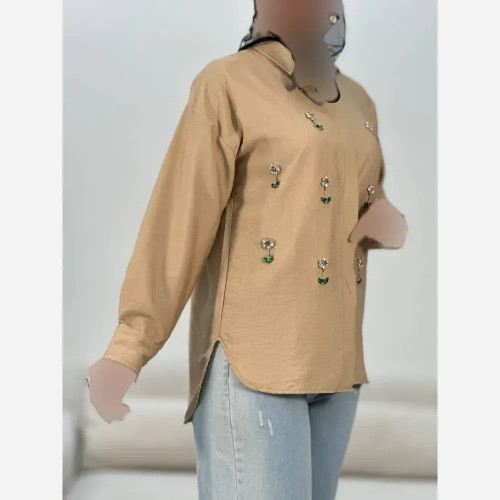 شومیز مانتویی کرسپو سنگدوزی شده فری سایز زنانه کرم گل ریز