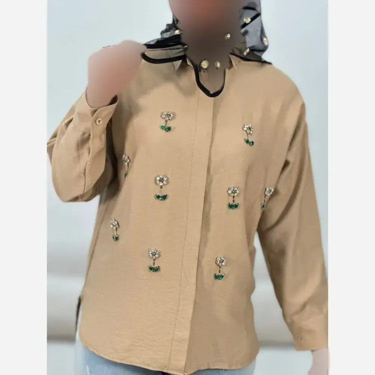 شومیز مانتویی کرسپو سنگدوزی شده فری سایز زنانه کرم گل ریز