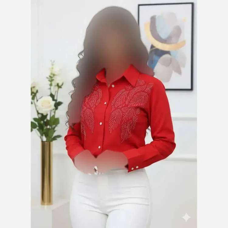 شومیز زنانه ساحل سبز و قرمز سایزبندی 40 تا 52 جنس الیزه نگین دار تضمینی