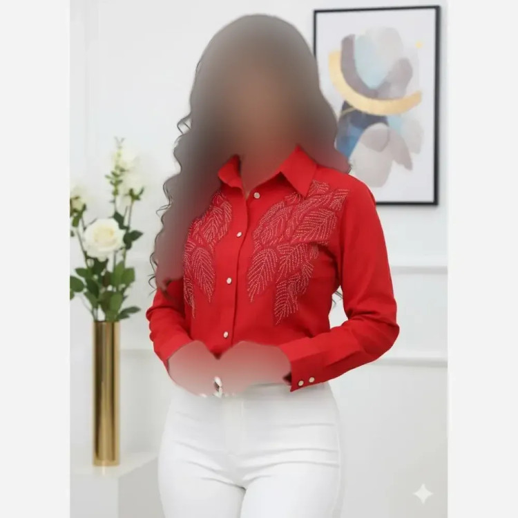 شومیز زنانه ساحل سبز و قرمز سایزبندی 40 تا 52 جنس الیزه نگین دار تضمینی