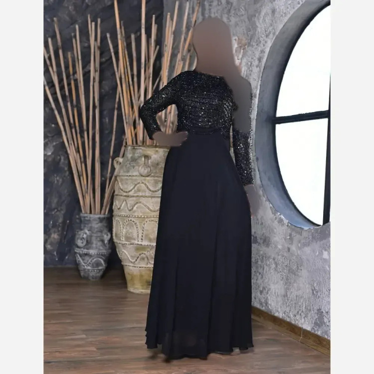 ماکسی زنانه شمیم مشکی سایزبندی 44 تا 54 قد 155 دانتل چمنی حریر کلوش سنگ کریستال