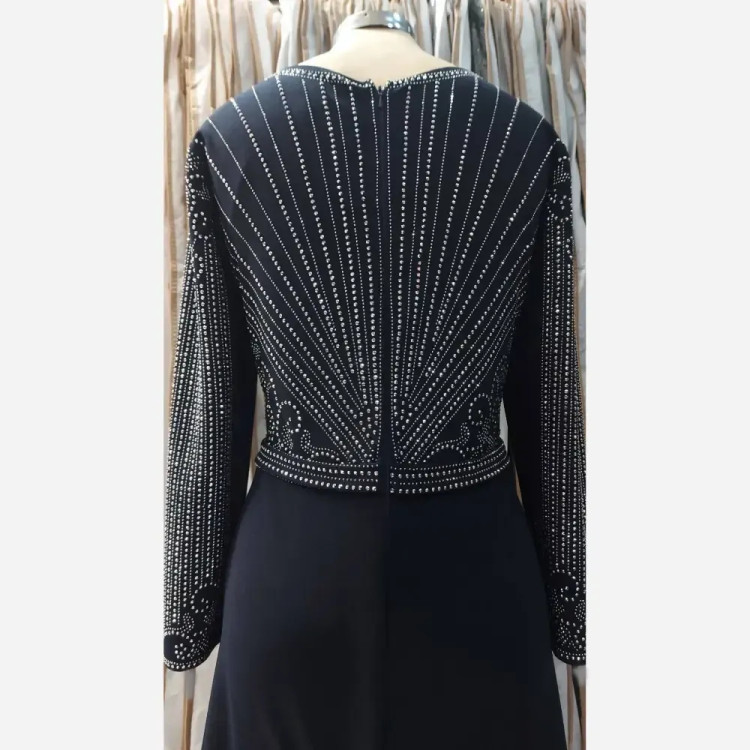 مانتو مجلسی زنانه شهلا کرپ دالقیچ نگین دار قد 150 مشکی سورمه ای سایزبزرگ