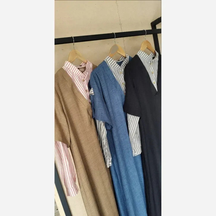 مانتو زنانه طرح ستایش شانتون و لینن قد 140-142 دکمه کاربردی مشکی سورمه ای نسکافه ای سایز 1 و 2