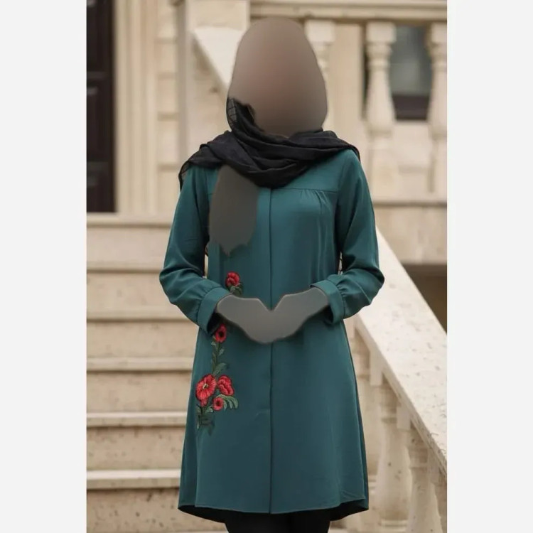 مانتو طرح گل گیس مازراتی سبز و مشکی سایز 1 و 2 قد 90