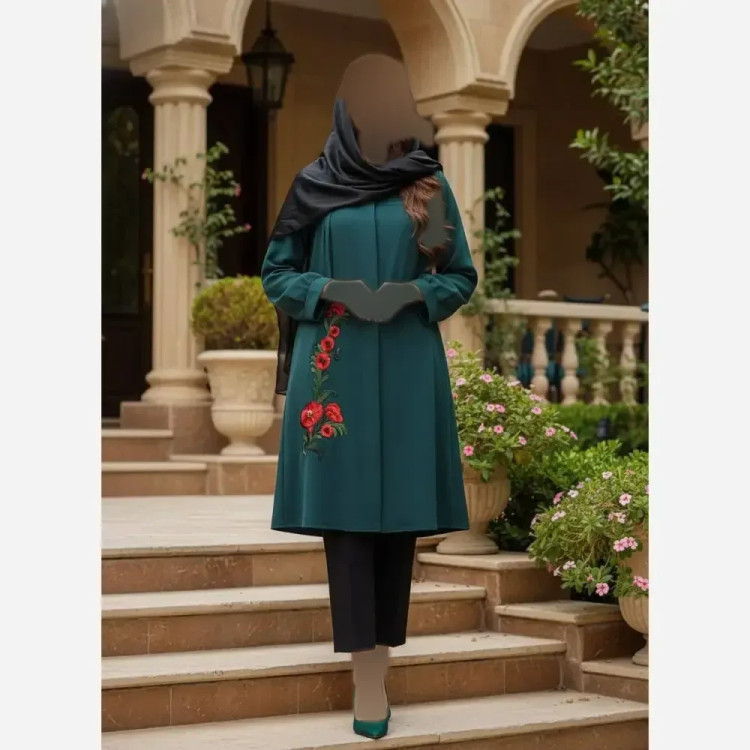 مانتو طرح گل گیس مازراتی سبز و مشکی سایز 1 و 2 قد 90