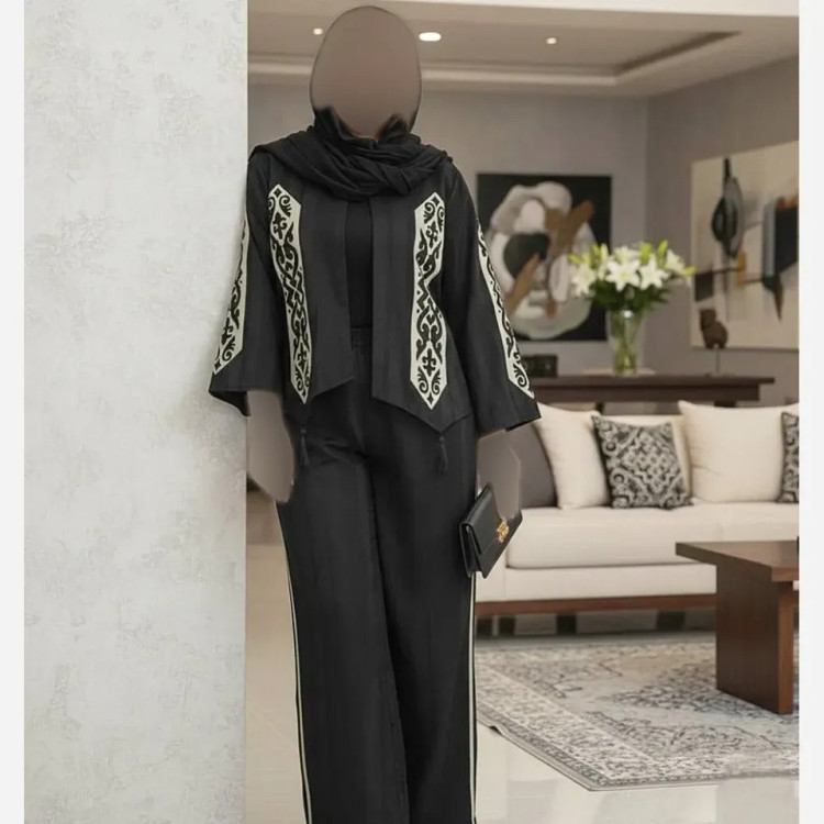 ست مانتو شلوار فرشته مراکشی مشکی سایز بزرگ خرجکار لیزر شده و منگوله