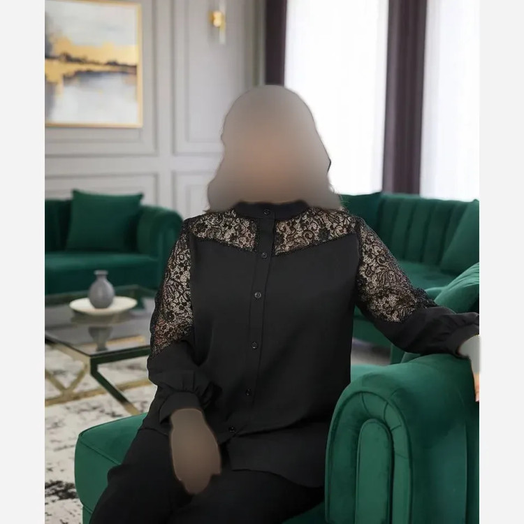 مانتو کامیلا پرشین نگین مشکی براق و تور سایزبندی کامل قد 74 تا 83