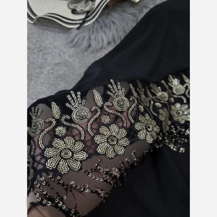 ست پیراهن و رویه شنلی ابروبادی فری سایز مشکی طلایی