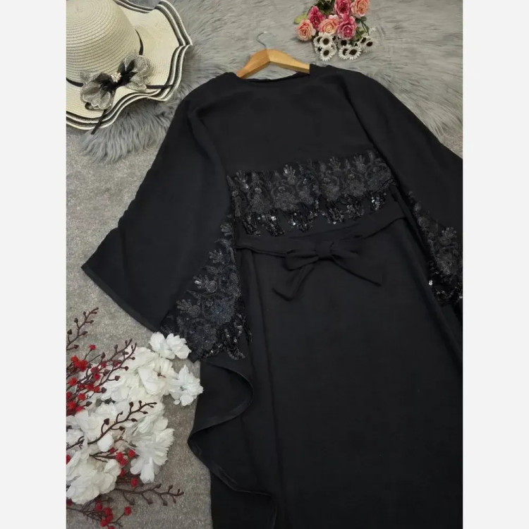 ست پیراهن و رویه شنلی ابروبادی فری سایز مشکی طلایی