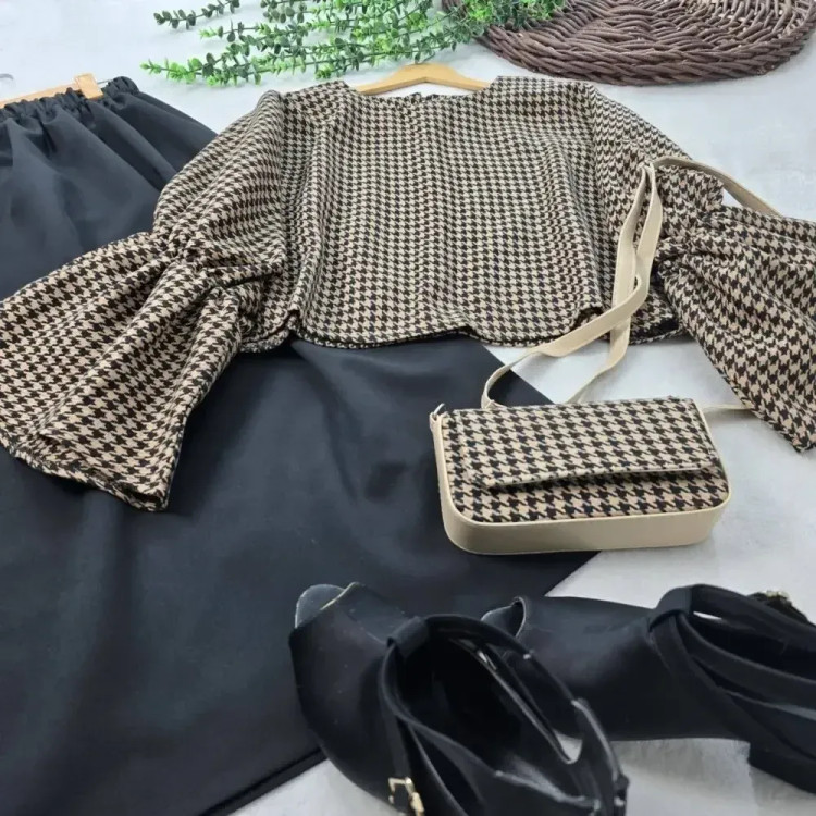 ست دامن مازراتی و شنل موهر نارنیا در رنگبندی متنوع و سایز دو