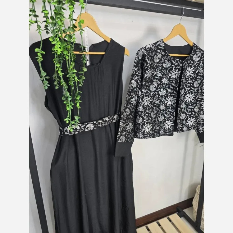 ست سارافون کرپ شنی و رویه تافته کژال فری سایز 36-46 بهاری