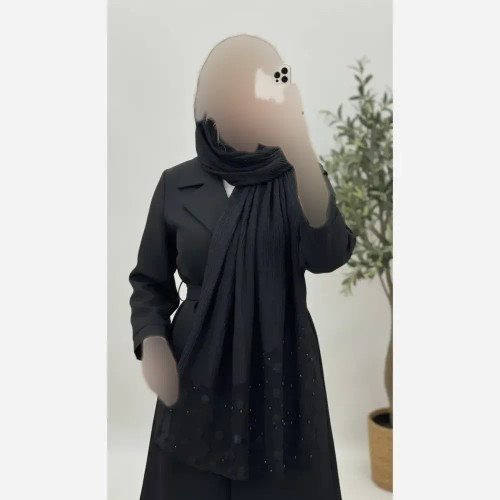 شال مجلسی برشکا وارداتی خرجکار دانتل فری سایز مروارید پرچ شده ابعاد 77*200
