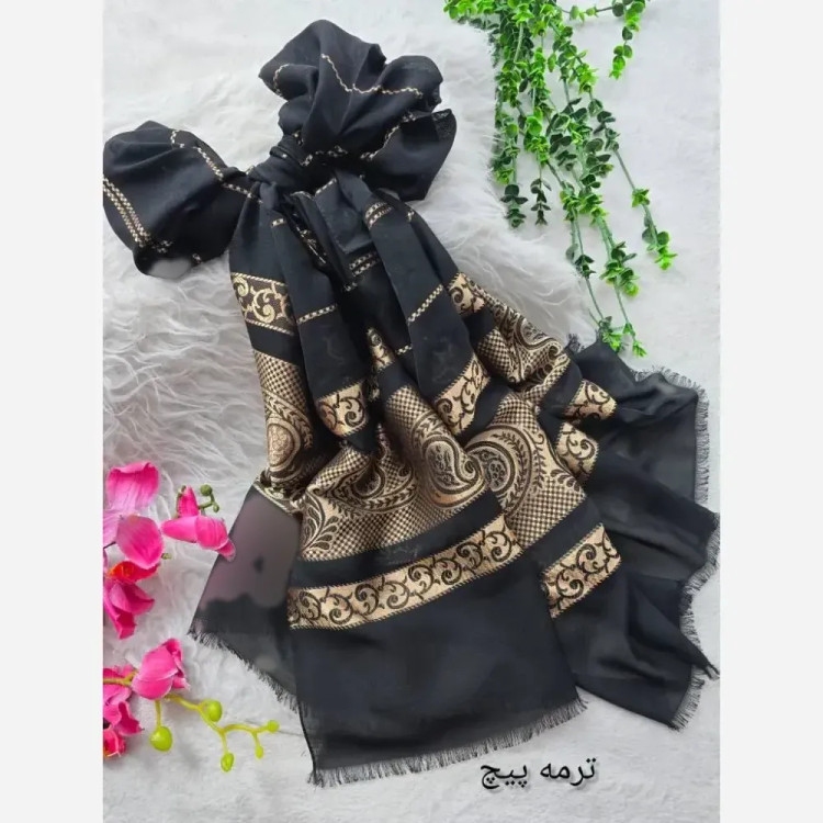 شال لعیا نخ حریر طرح گلد الگانس ابعاد 73x190 بدون چروک و سر خوردن فری سایز