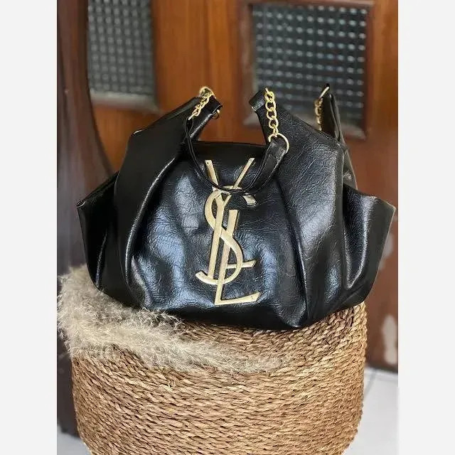 کیف یاشیل چرم باکیفیت مشکی سایز آزاد 50*25 سانت