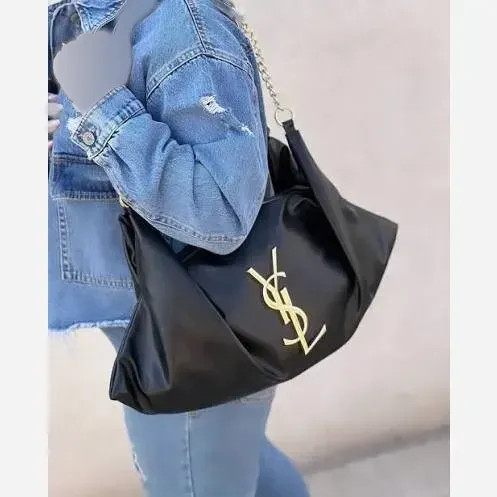 کیف یاشیل چرم باکیفیت مشکی سایز آزاد 50*25 سانت