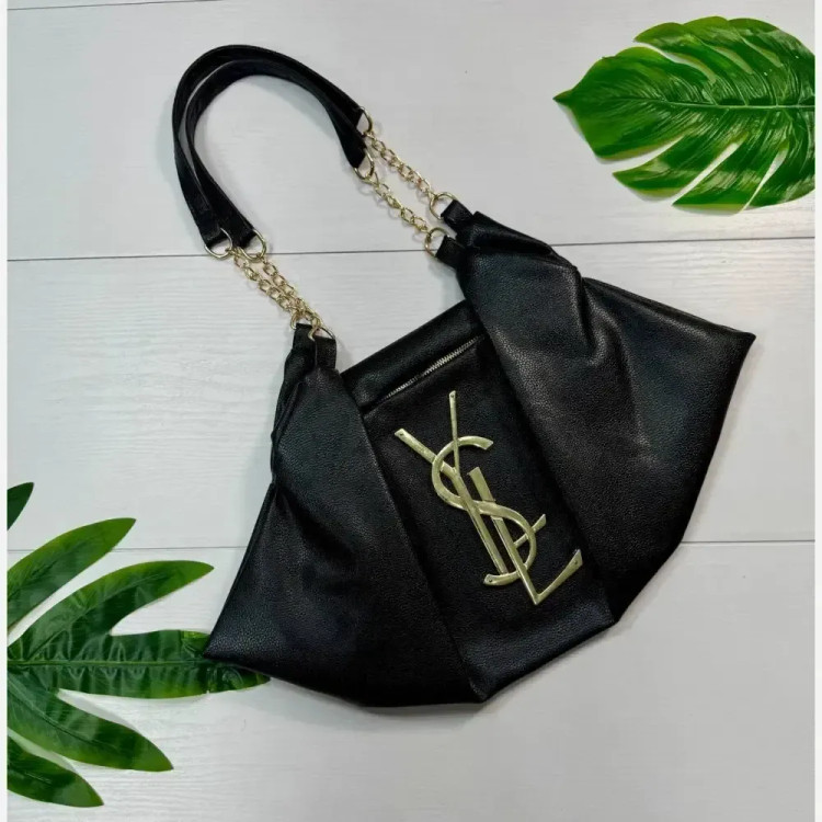 کیف یاشیل چرم باکیفیت مشکی سایز آزاد 50*25 سانت