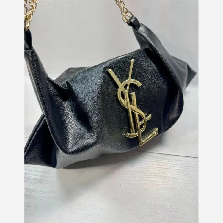 کیف یاشیل چرم باکیفیت مشکی سایز آزاد 50*25 سانت