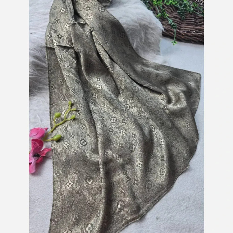 شال طلاکوب ژاکارد پتینه دورو ابعاد 65×178 فری سایز