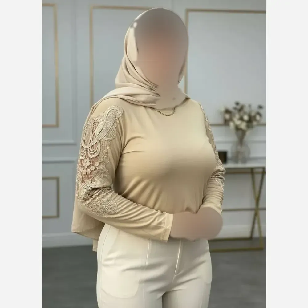 شومیز گیپوری نگین دار مدل سوگل ویسکوز فری سایز 38 تا 50