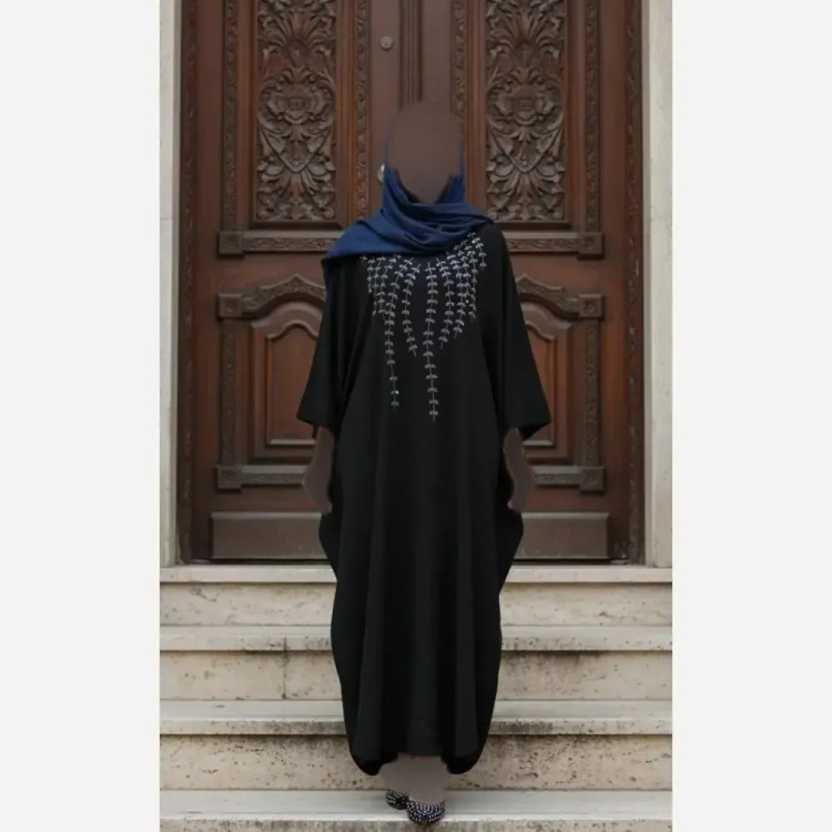 عبا گندم الیزه درجه یک قد 135 دور سینه آزاد تا 210 قد آستین از یقه 57 سبز مشکی کرم