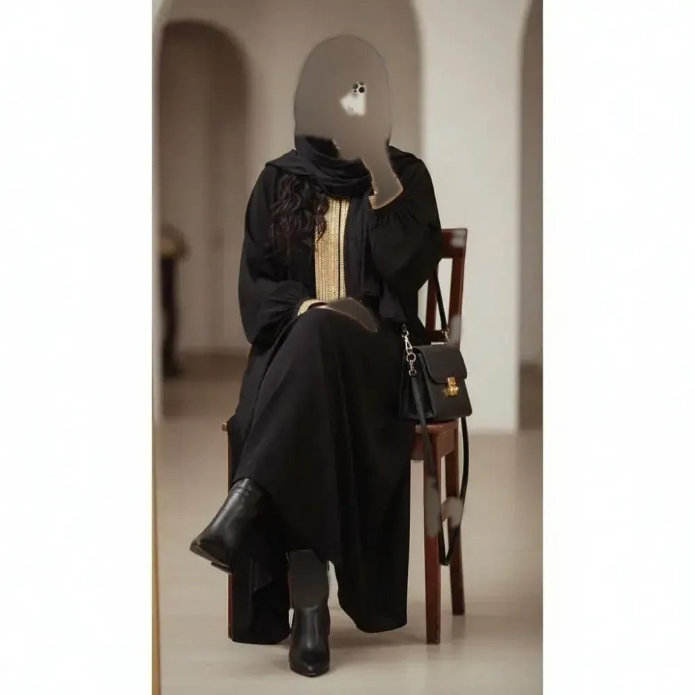 عبا طلاکوب زنانه مجلسی فری سایز تا 50 قد 135 جنس الیزه درجه یک مشکی بند تنظیم دار کیفیت عالی مزونی