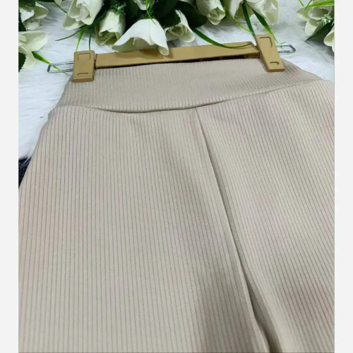 لگ کبریتی زنانه جنس مک لارا سایز فری رنگ کرم قهوه ای پژ بدون آبرفت و رنگدهی
